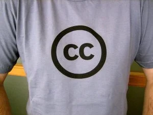 Custom Logo T-Shirts: A Guide to Clear, Readable, and Effective Printing