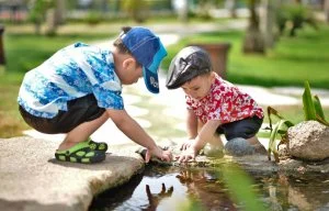 The 3 most frequently asked questions (with answers) about personalized children's hats!